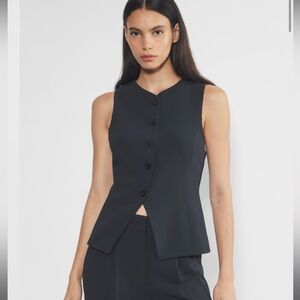 EUC - Aritzia Wilfred Regal Vest Black - 6